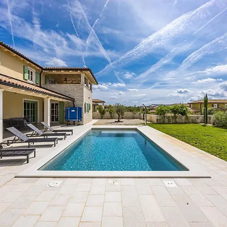 Villa Lunistra