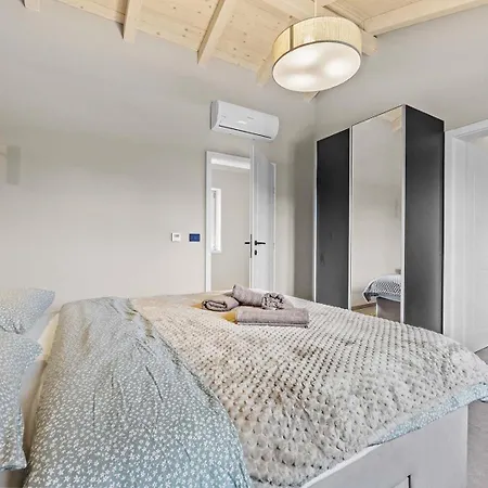 ヴィラ Lunistra Modrušani