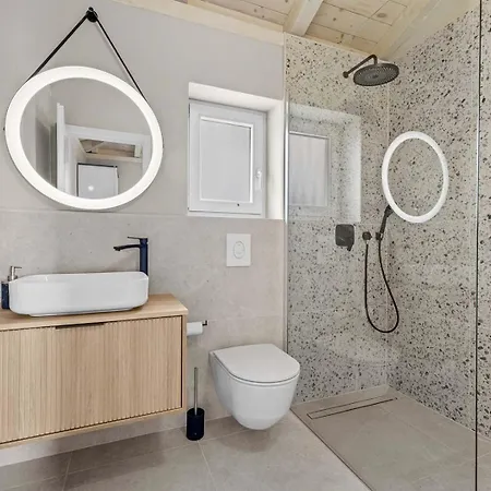 Lunistra * Modrušani